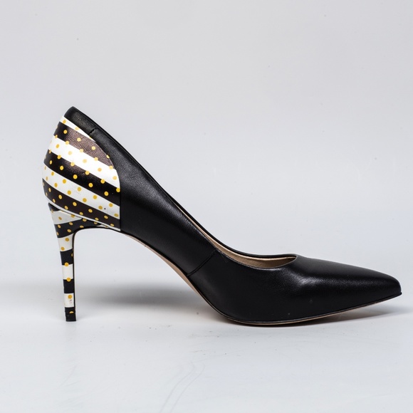 NWT Black matte Leather pumps - Picture 5 of 6